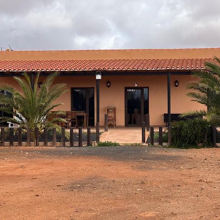 דירות פוארטו דל רוסריו “La Cuadra” מראה חיצוני תמונה