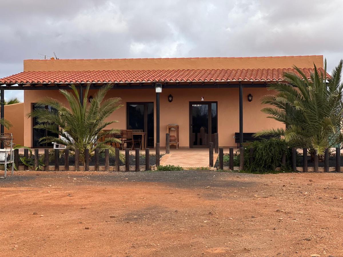 דירות פוארטו דל רוסריו “La Cuadra” מראה חיצוני תמונה